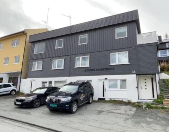 Lyngen Apartments Lyngseidet Exterior photo